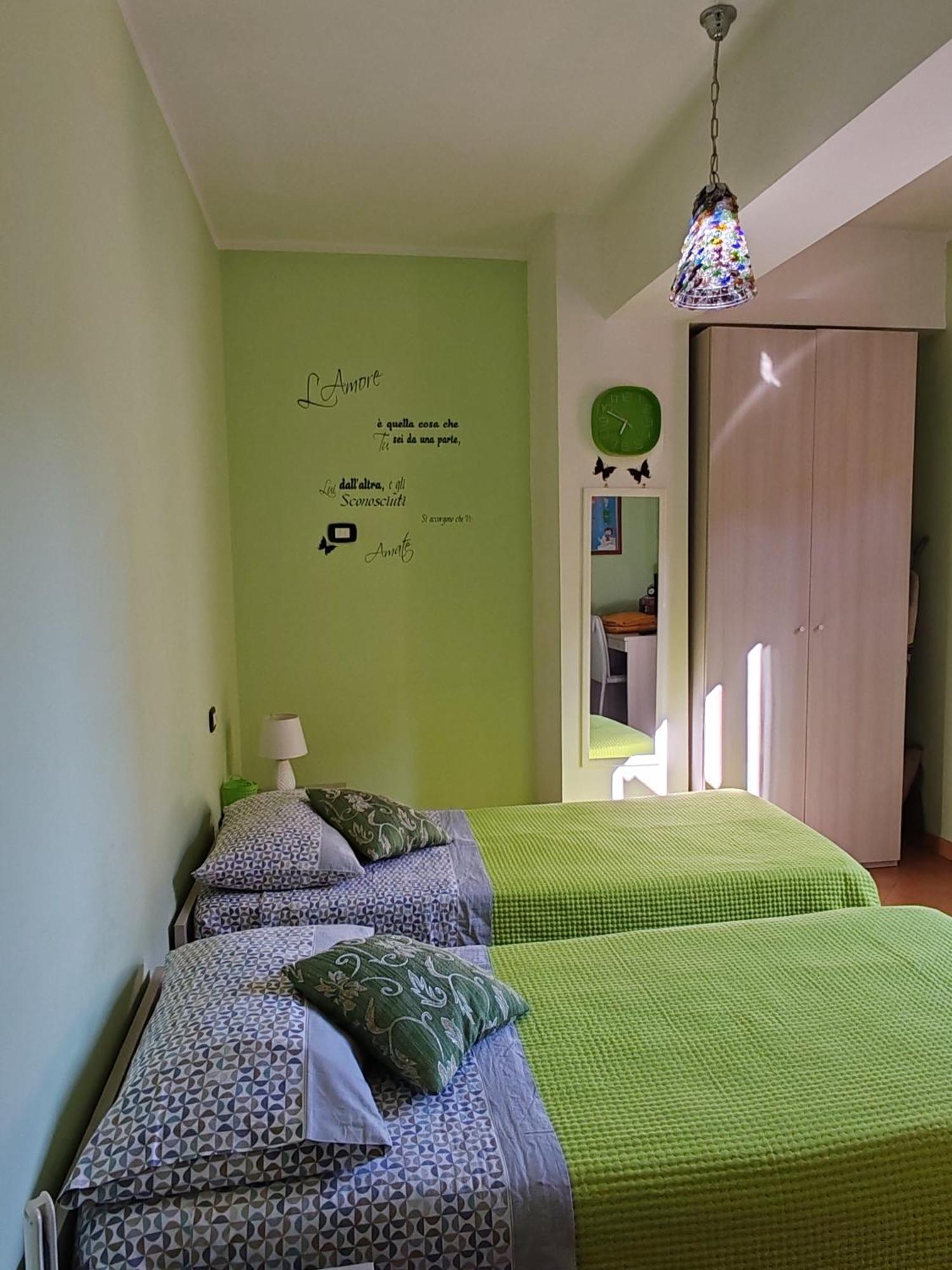 B&B La Rosa Dei Venti Acri Extérieur photo